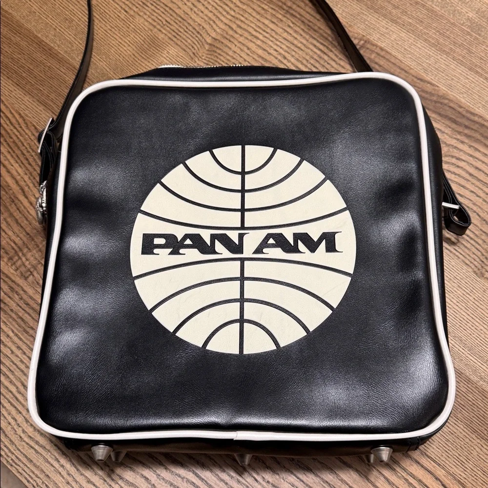 Pan Am Black and White Men's Bag - Picture 3 of 11